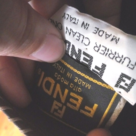 Rare Fendi coat - Picture 9 of 15